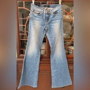 Jbrand Bell bottom mid rise 26